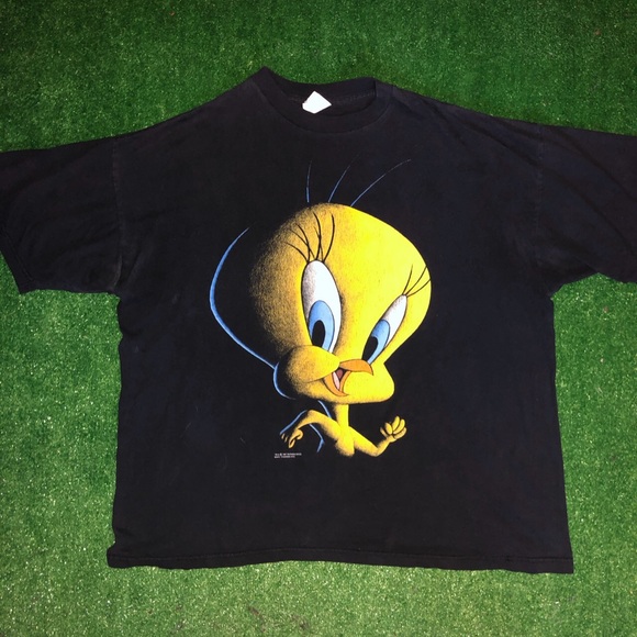Vintage 1997 Tweety Bird t-shirt - Picture 3 of 6